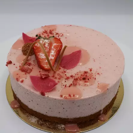 MANSIKKA-RAPARPERI KAKKU GLUTEENITON - Juustokakut - 931m - 1